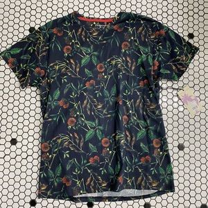 NWT straight faded shirt size XL